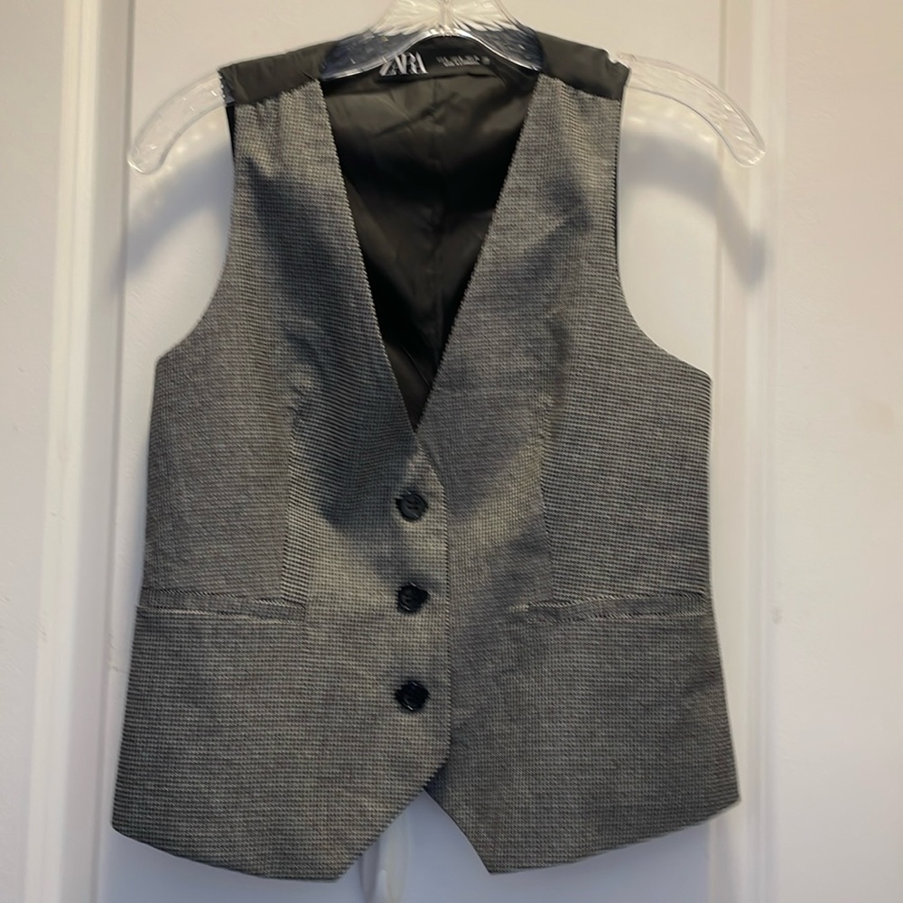 Zara houndstooth vest